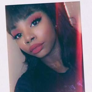 Meet your Posher, Sarai